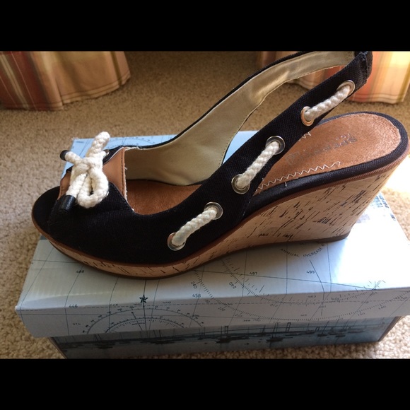 Sperry Southport Canvas Peep-toe Wedge - Picture 4 of 5